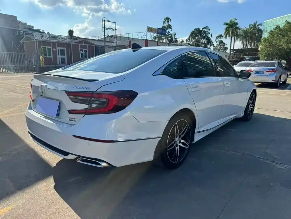 Honda Accord 2021 из CN, фото 7
