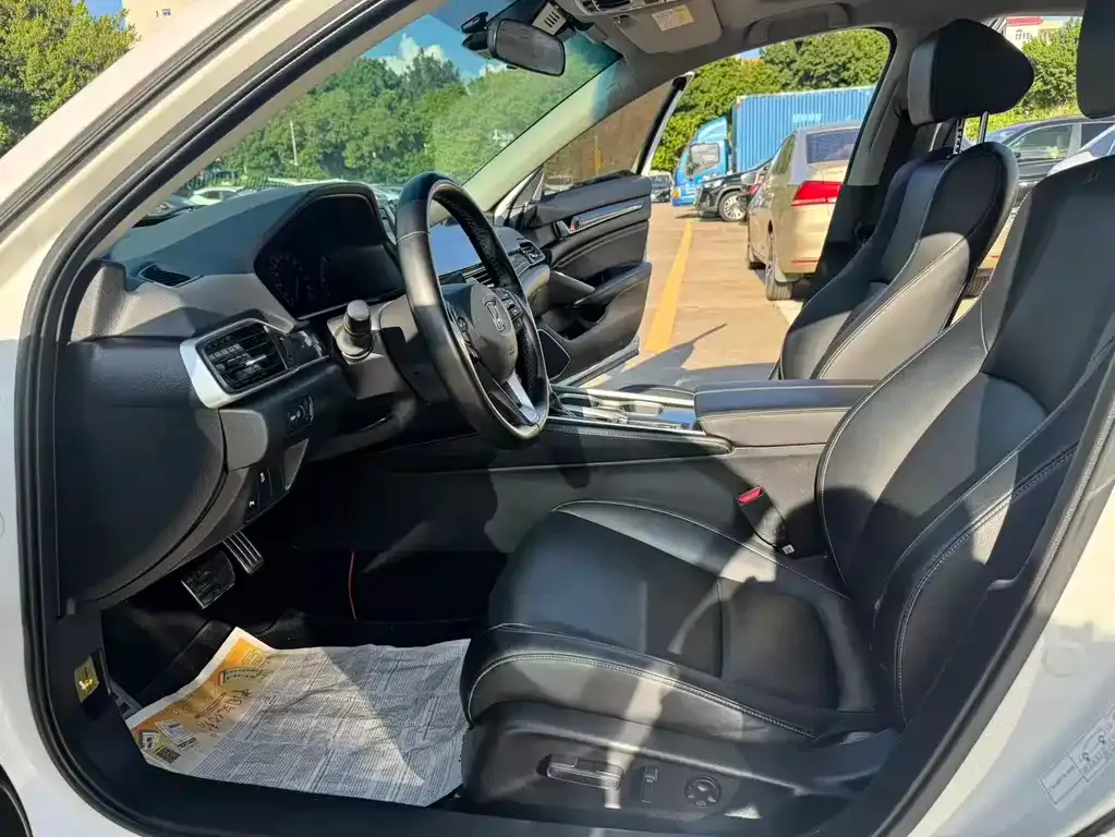 Honda Accord 2021 из CN, фото 9