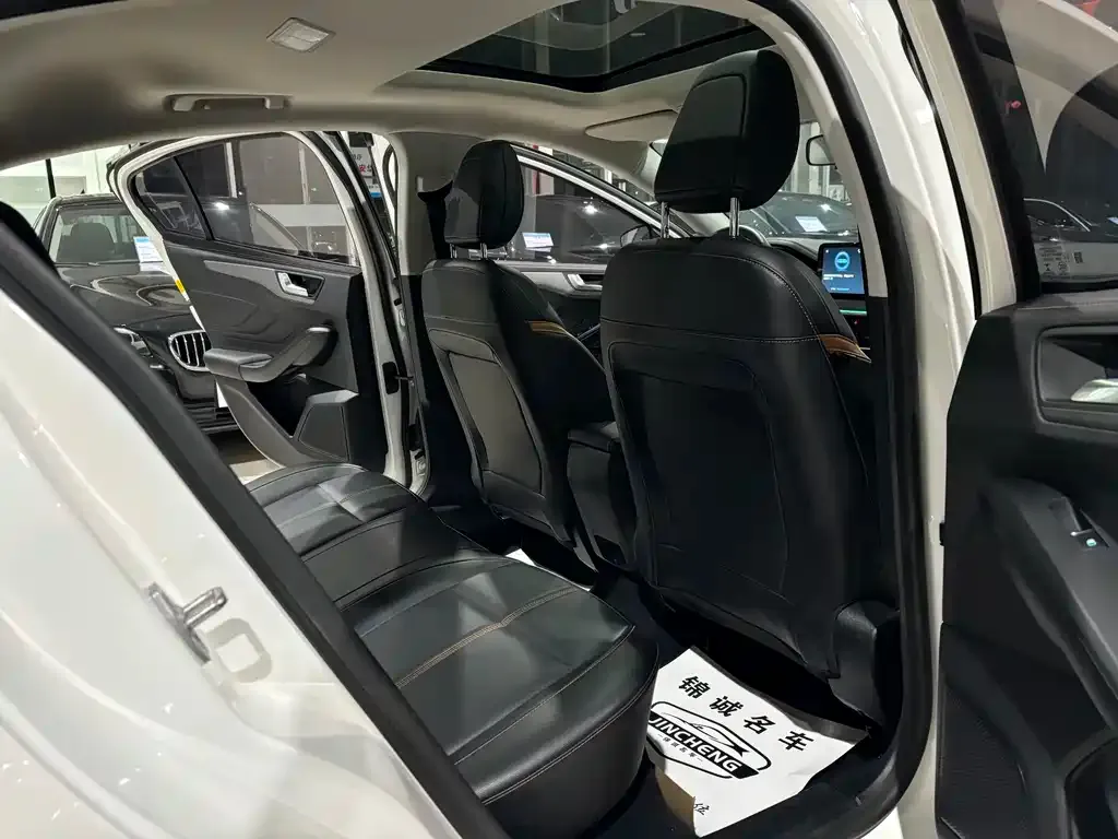 [object Object] Focus 2023 из CN, фото 10