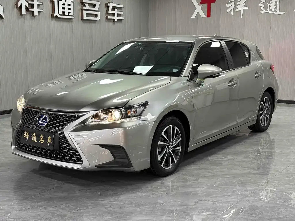 Lexus CT