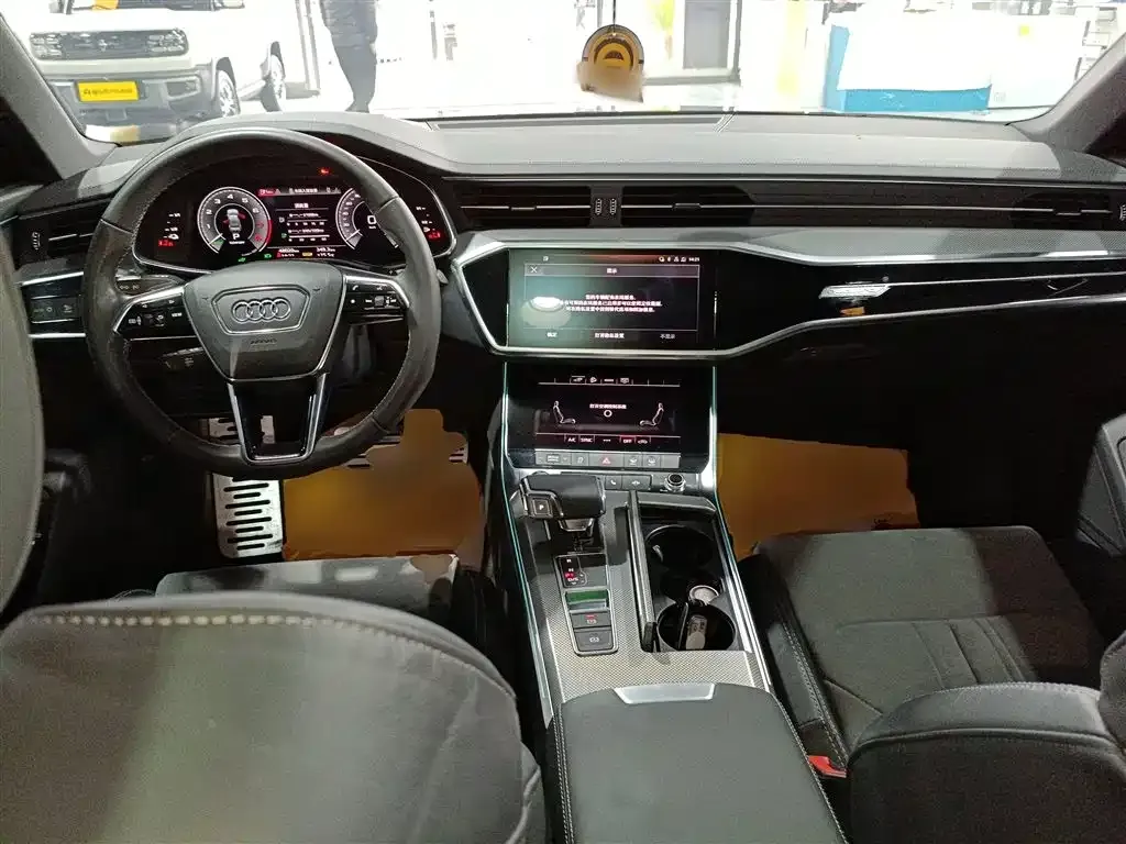 Audi A6L New Energy — фото 10