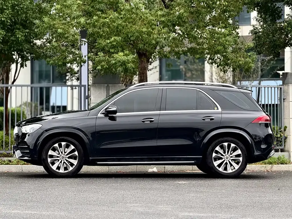 Mercedes-Benz GLE — фото 3