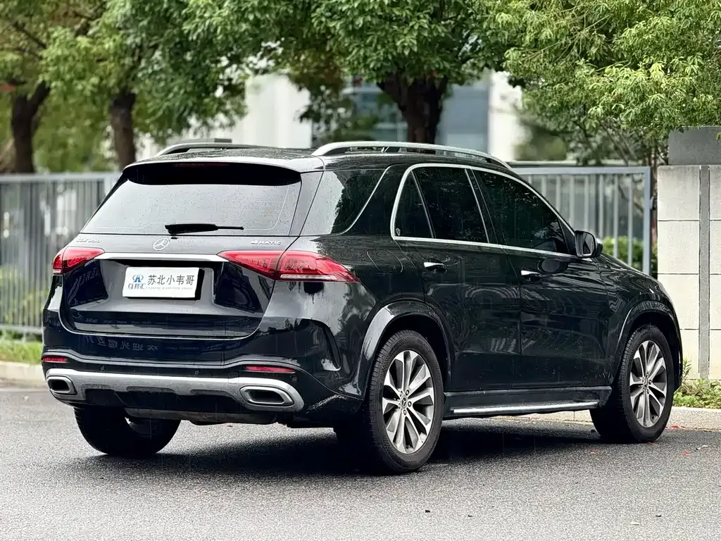 Mercedes-Benz GLE — фото 5