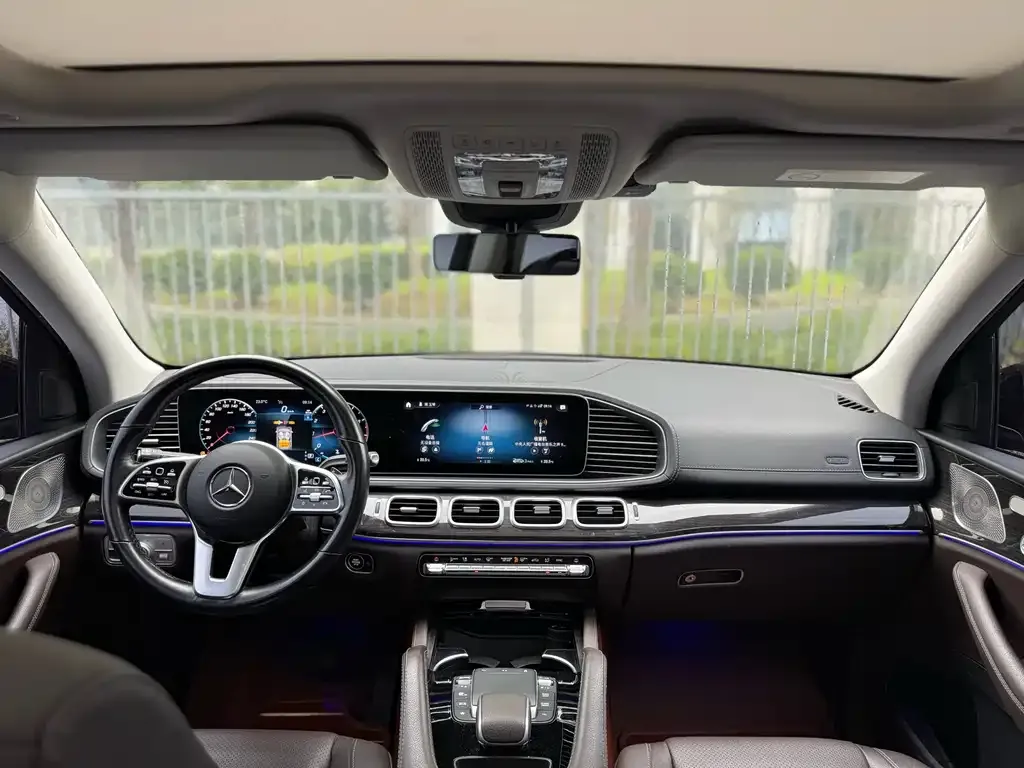 Mercedes-Benz GLE — фото 8