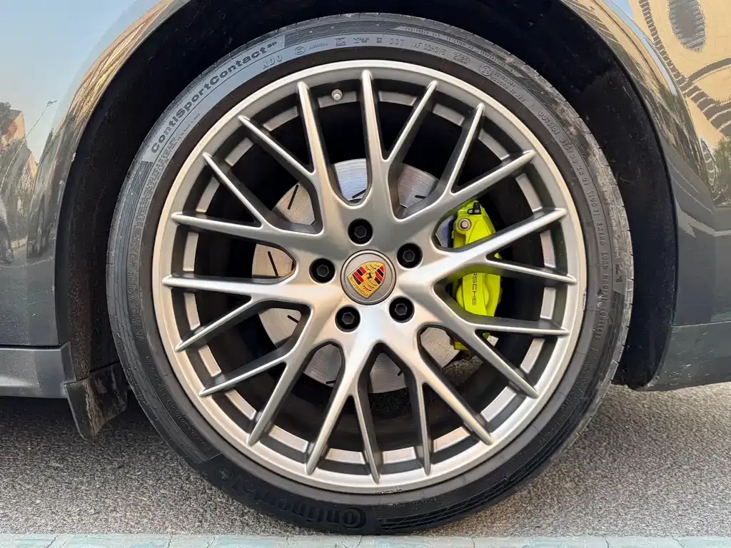 Porsche Panamera Hybrid 2023 из CN, фото 10