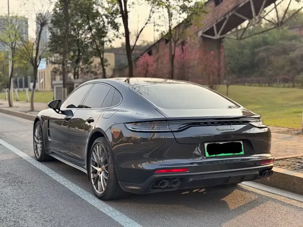 Porsche Panamera Hybrid 2023 из CN, фото 6
