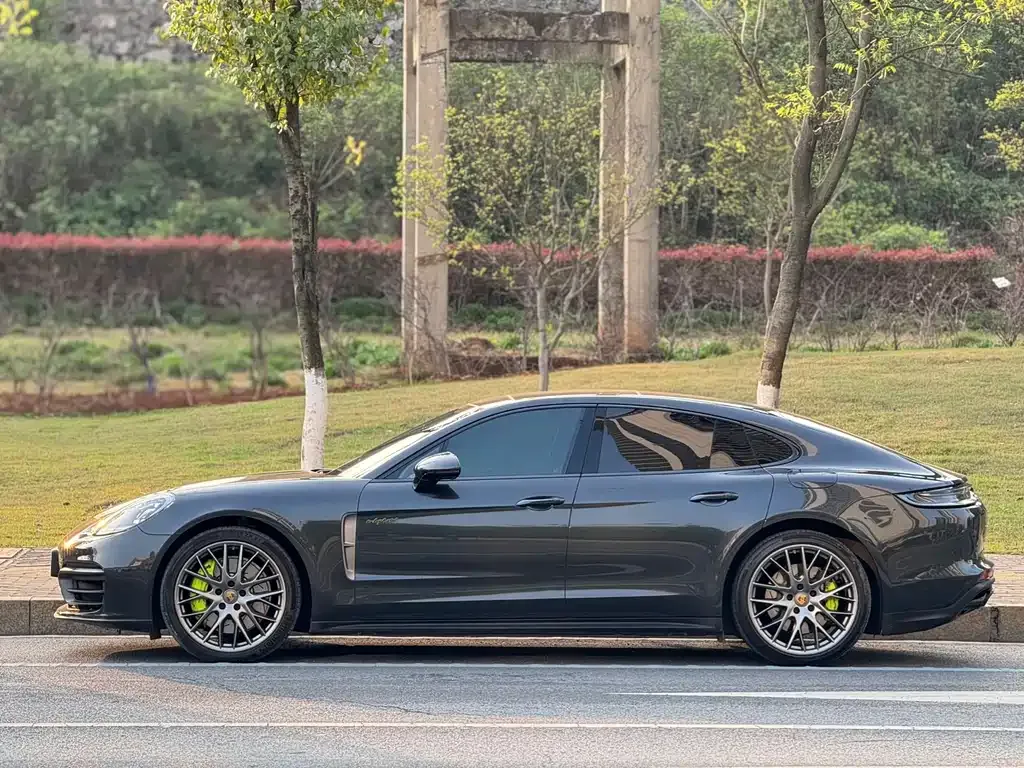 Porsche Panamera Hybrid 2023 из CN, фото 7