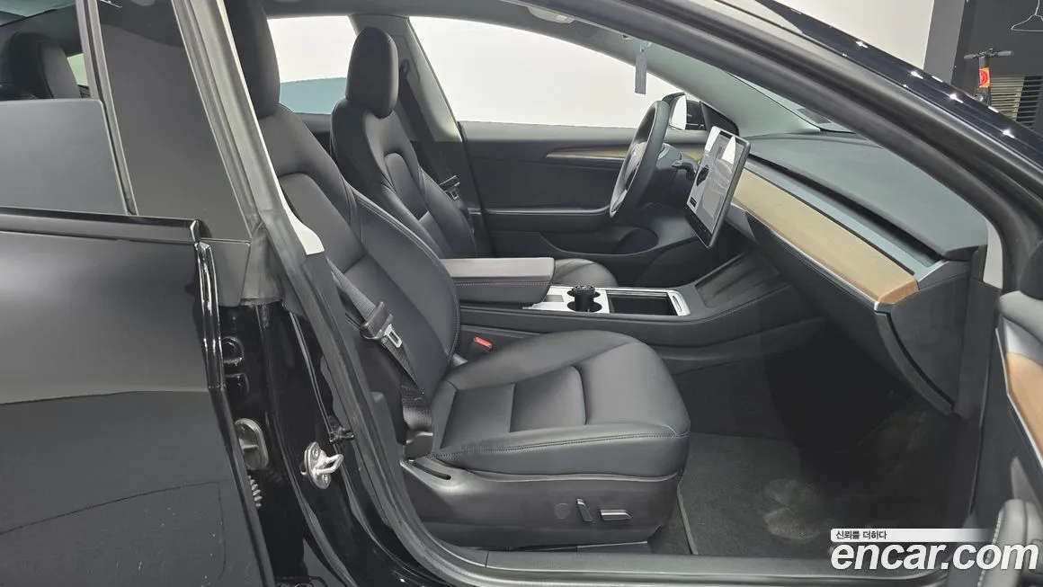 Tesla Model 3 2021 из KR, фото 10