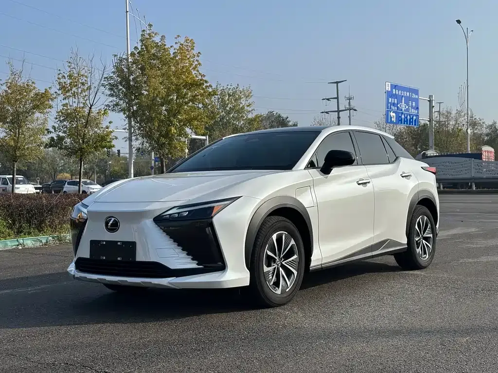 Lexus RZ 2024 из CN, фото 1