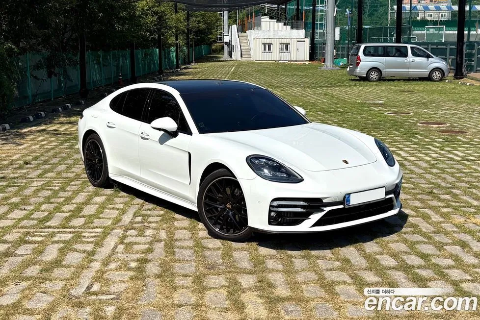Porsche Panamera 2022 из KR, фото 4