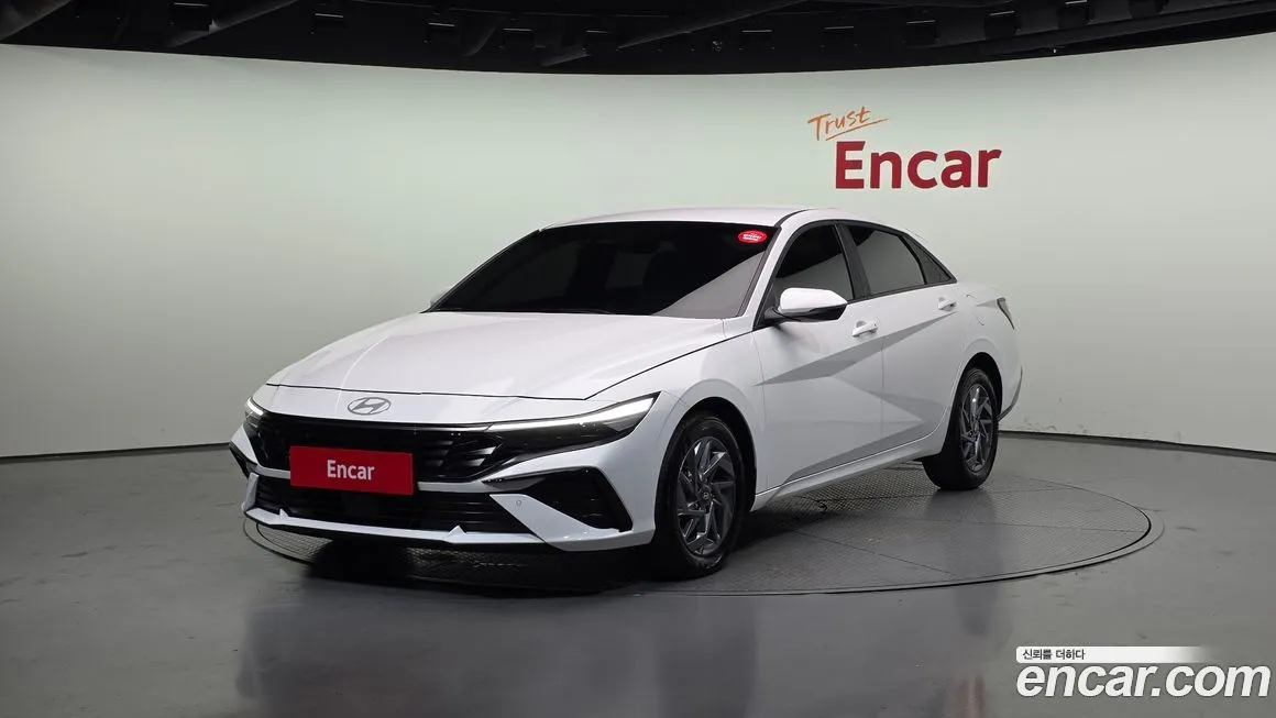 Hyundai AVANTE 2025 из KR, фото 1