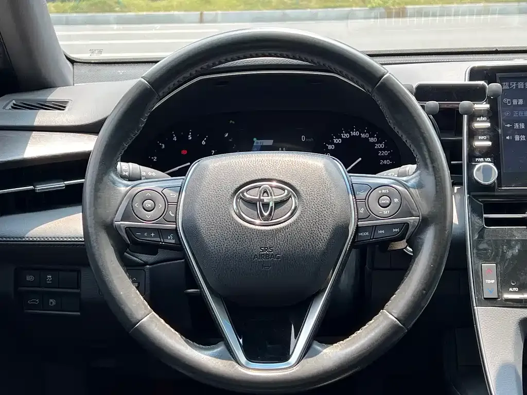Toyota Avalon 2022 из CN, фото 4