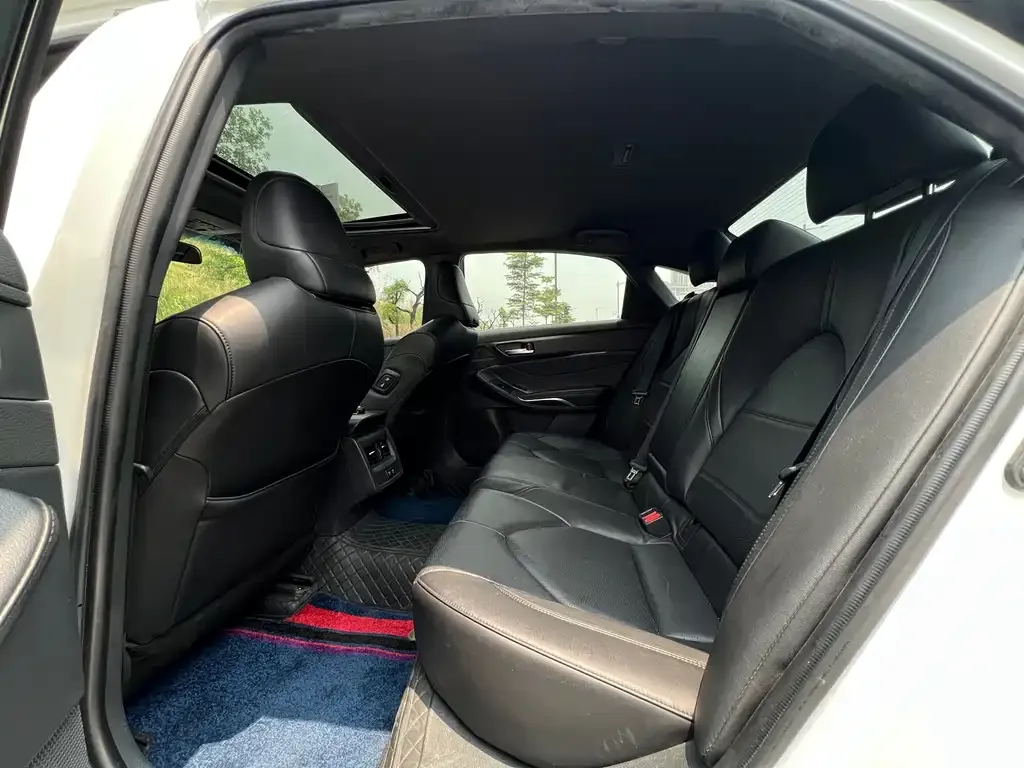 Toyota Avalon 2022 из CN, фото 6
