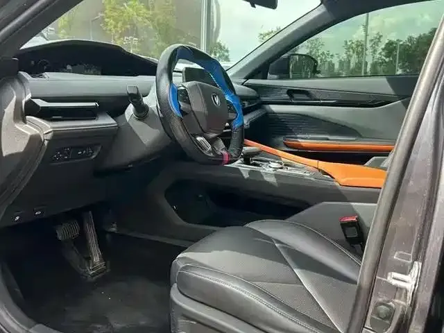 Changan UNI-V 2023 из CN, фото 4