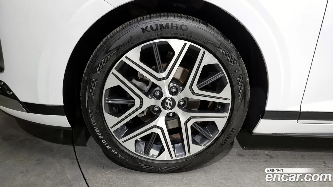 Hyundai Grandeur 2023 из KR, фото 5