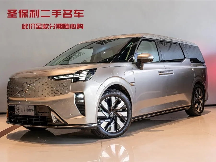 Volvo EM90 2024 из CN, фото 1