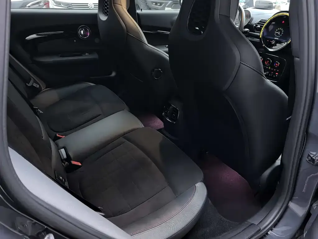MINI Clubman JCW 2021 из CN, фото 6