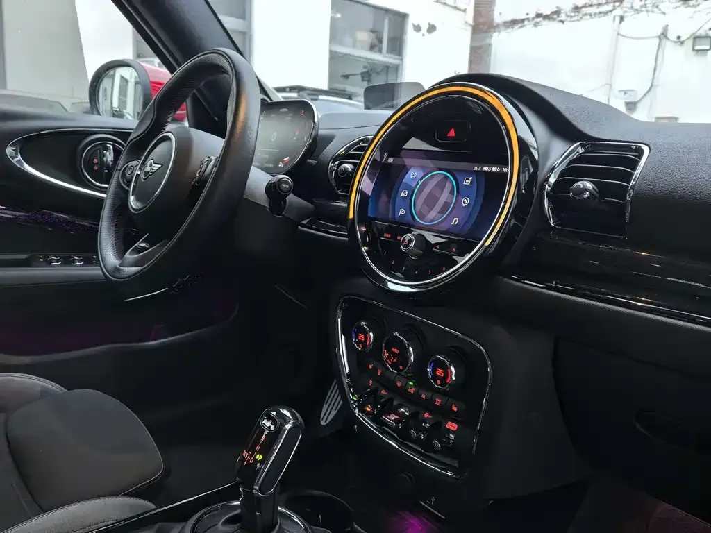 MINI Clubman JCW 2021 из CN, фото 8