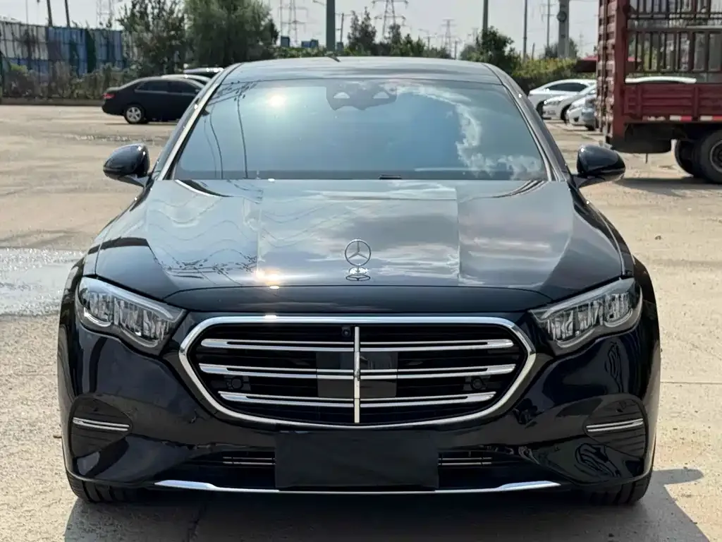 Mercedes-Benz E-Class 2025 из CN, фото 1