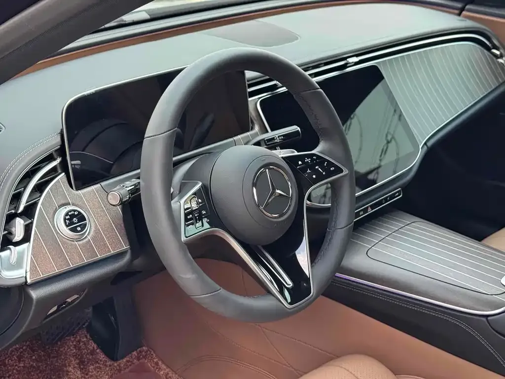 Mercedes-Benz E-Class 2025 из CN, фото 10