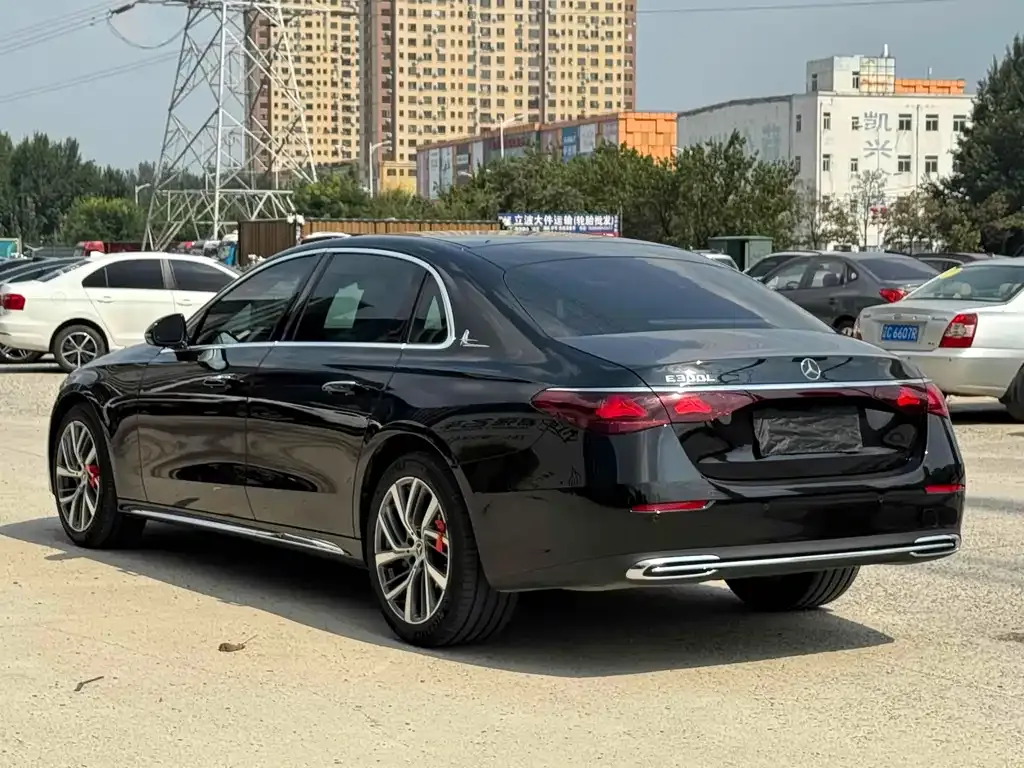 Mercedes-Benz E-Class 2025 из CN, фото 4