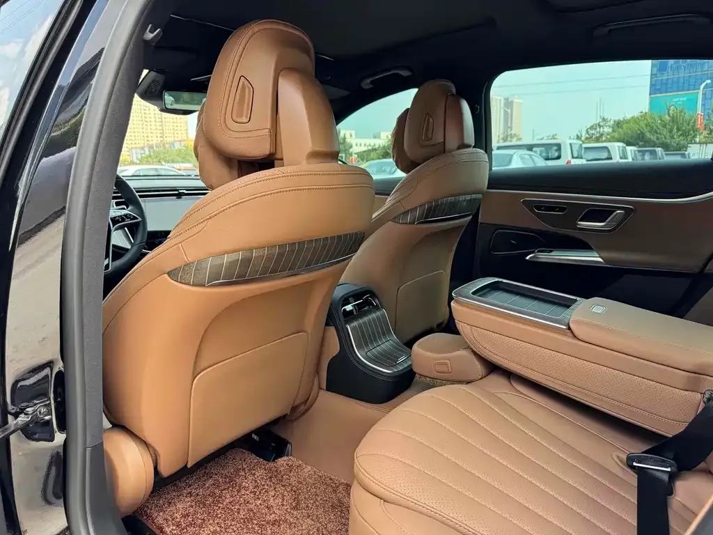 Mercedes-Benz E-Class 2025 из CN, фото 8