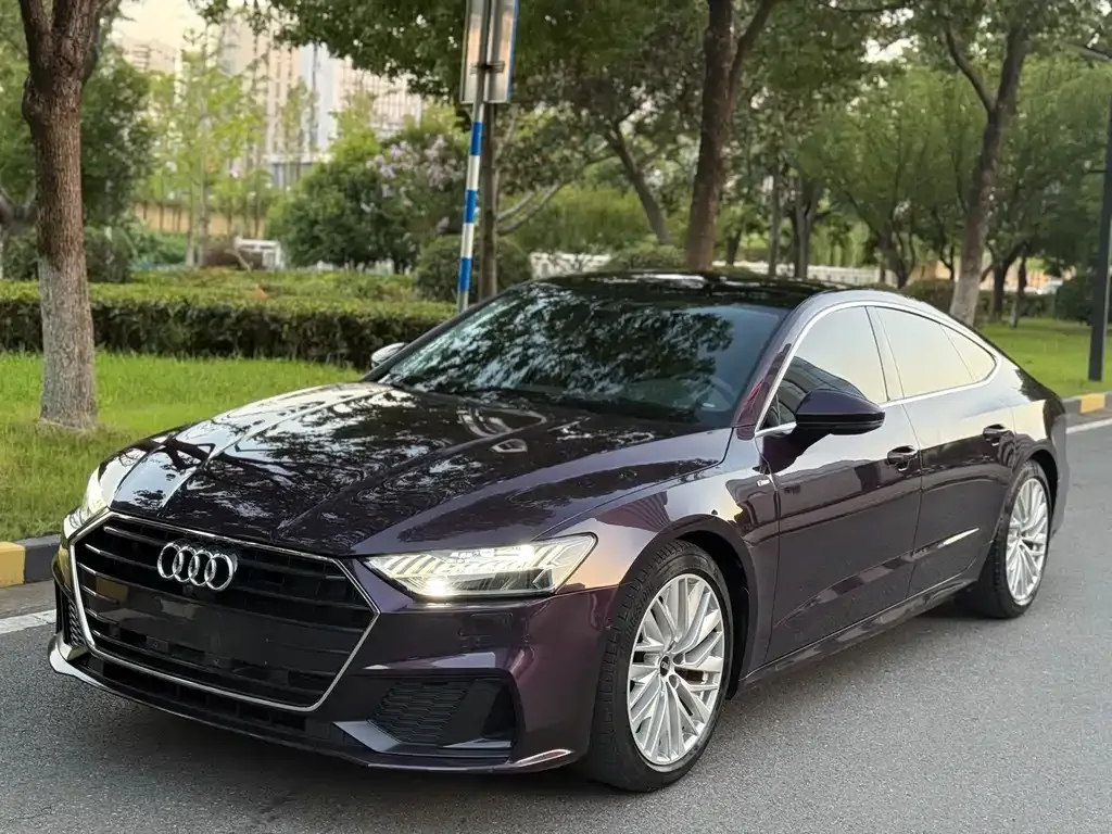 Audi A7 2021 из CN, фото 10