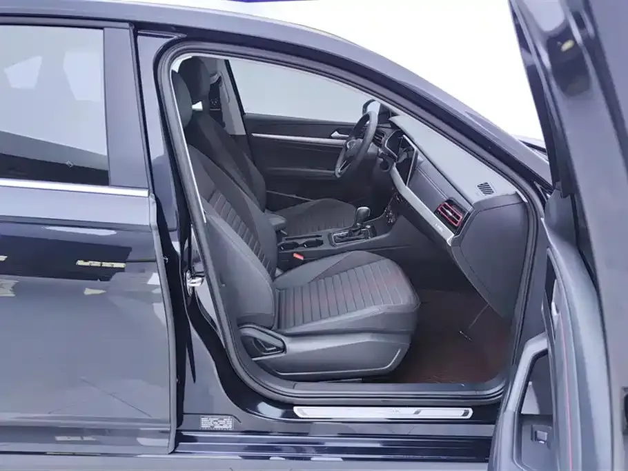 Volkswagen Lavida 2024 из CN, фото 8