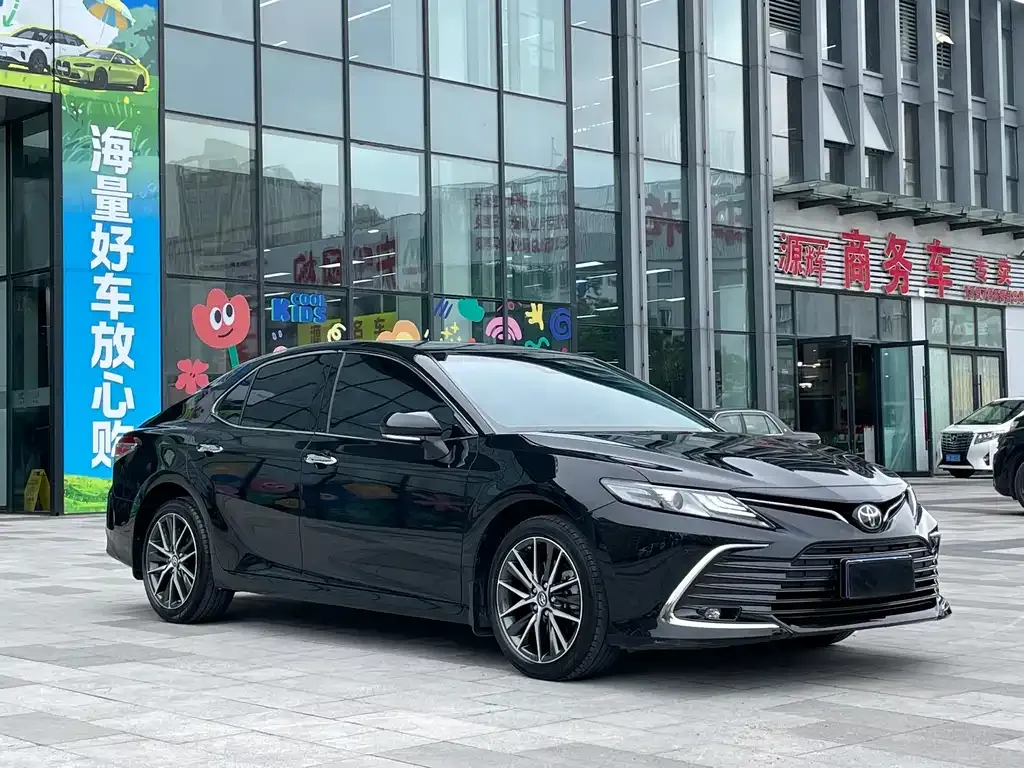 Toyota Camry 2022 из CN, фото 3