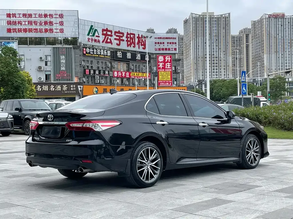 Toyota Camry 2022 из CN, фото 6