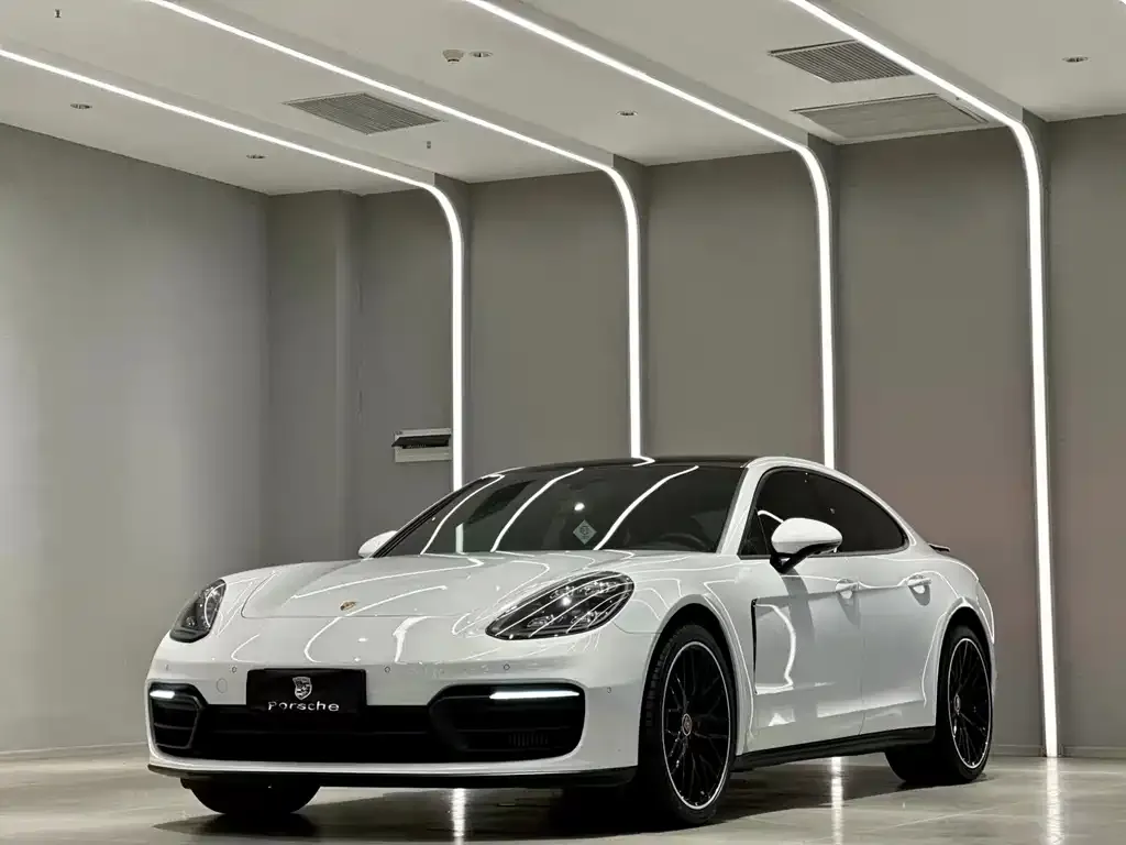 Porsche Panamera 2022 из CN, фото 1