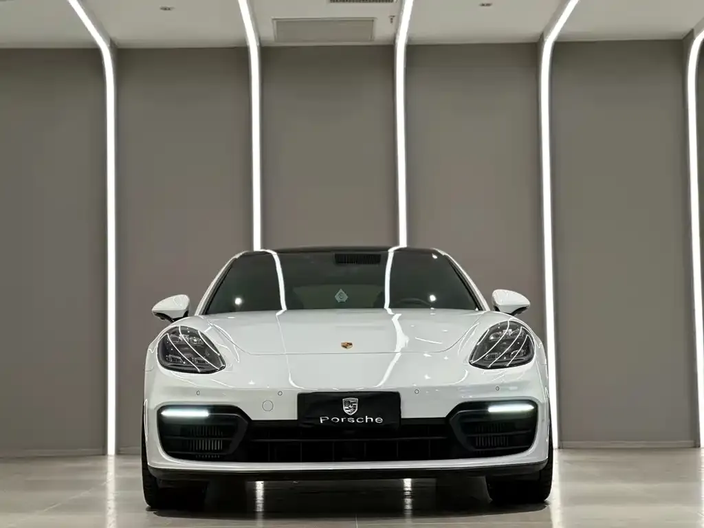 Porsche Panamera 2022 из CN, фото 2