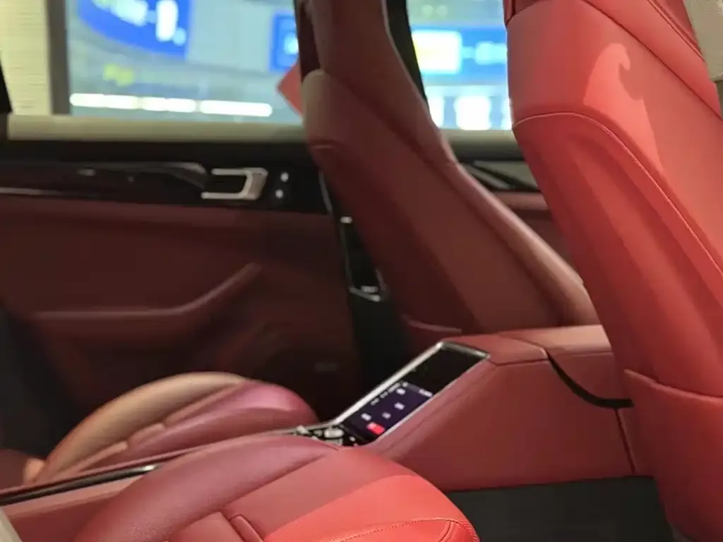 Porsche Panamera 2022 из CN, фото 7