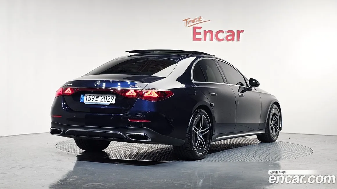 Mercedes-Benz E-Class 2024 из KR, фото 2