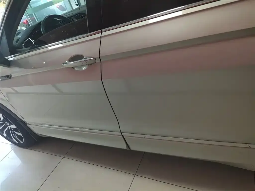 Volkswagen Tiguan L 2021 из CN, фото 5