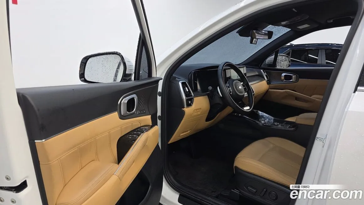 Kia Sorento — фото 10