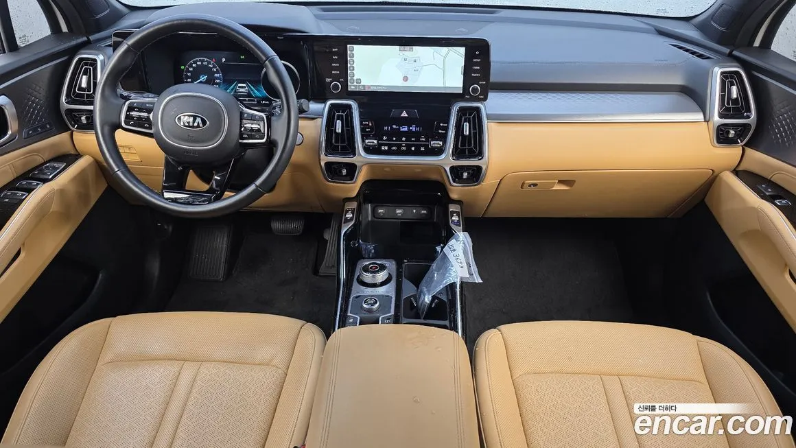 Kia Sorento — фото 7