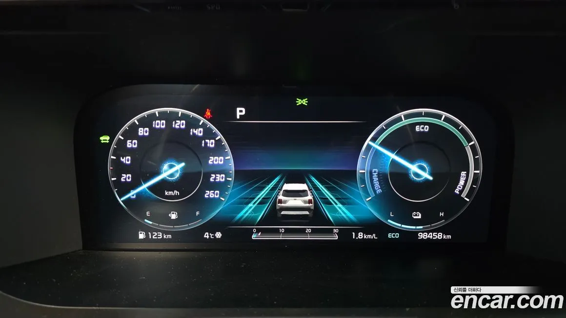 Kia Sorento — фото 8