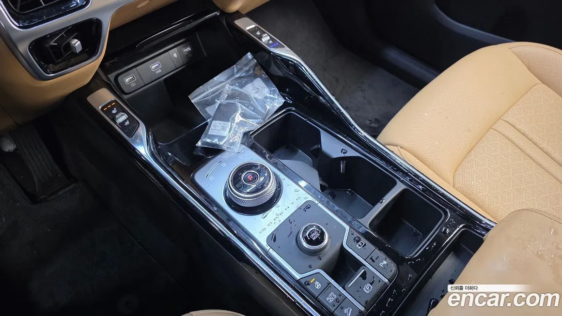 Kia Sorento — фото 9