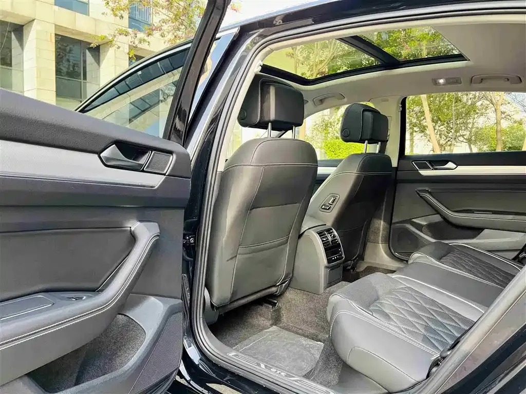 [object Object] Magotan GTE PHEV 2022 из CN, фото 6