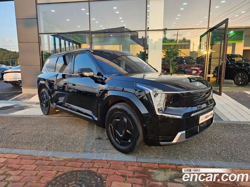 Kia EV9 2024 из KR, фото 1