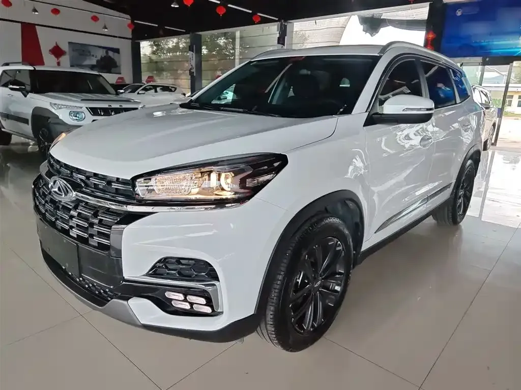 Chery Tiggo 8 — фото 2