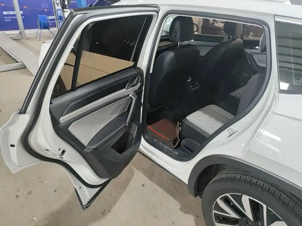 Volkswagen Tayron 2022 из CN, фото 6