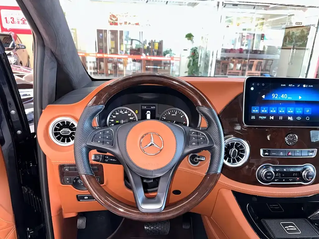 Mercedes-Benz Vito 2022 из CN, фото 9