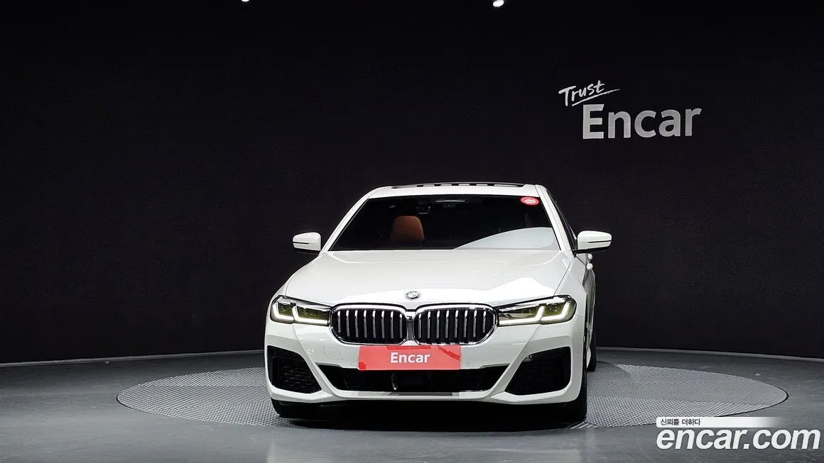BMW 5-Series 2022 из KR, фото 3