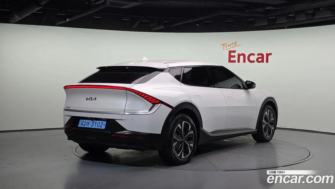 Kia EV6 2022 из KR, фото 2