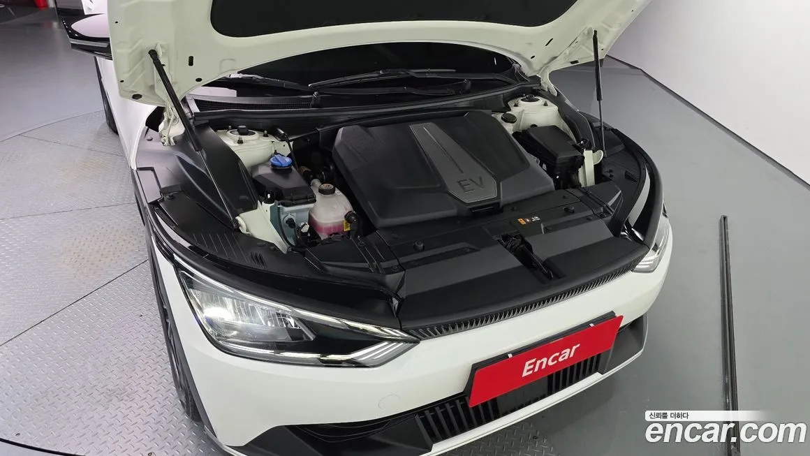 Kia EV6 2022 из KR, фото 6