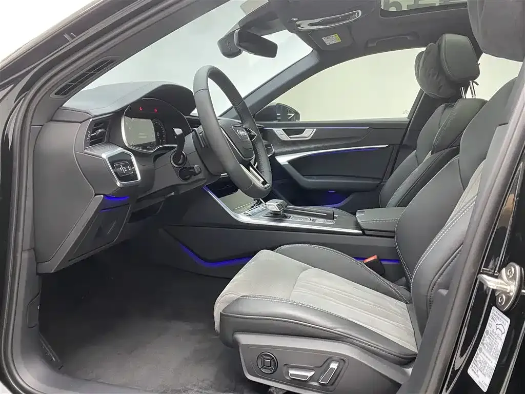 Audi A6L 2024 из CN, фото 10