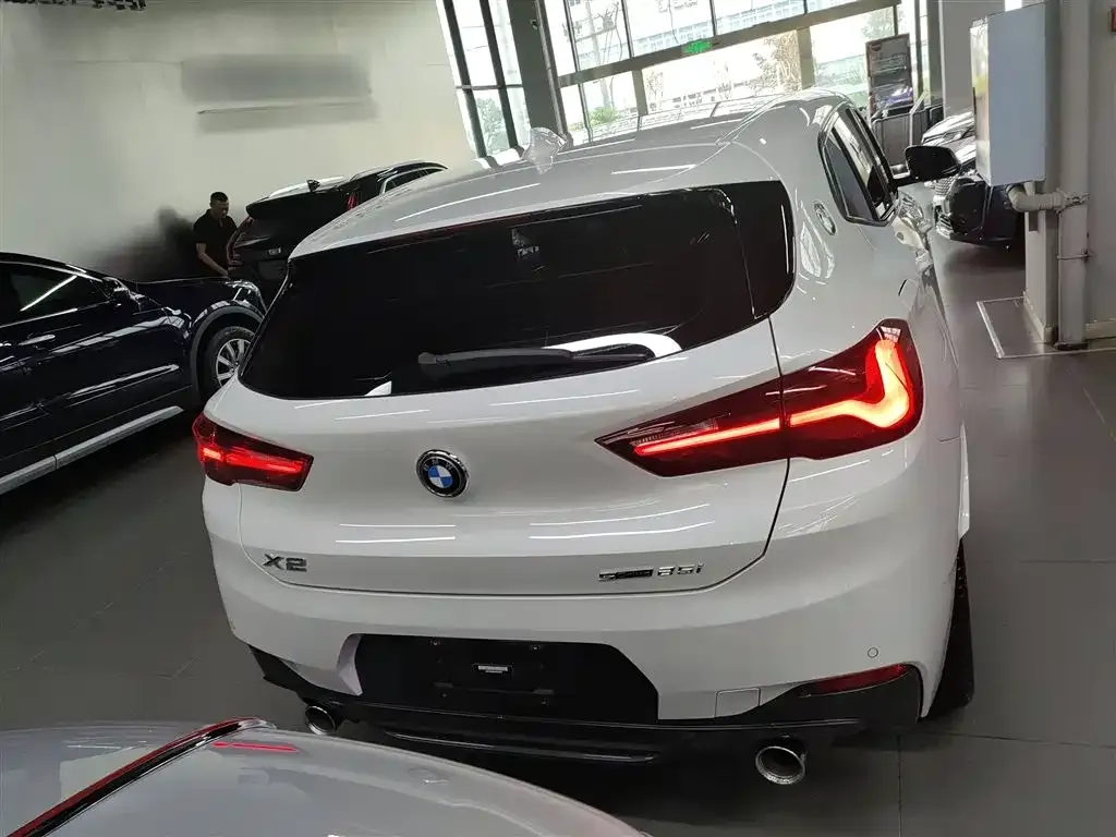 BMW X2 — фото 6