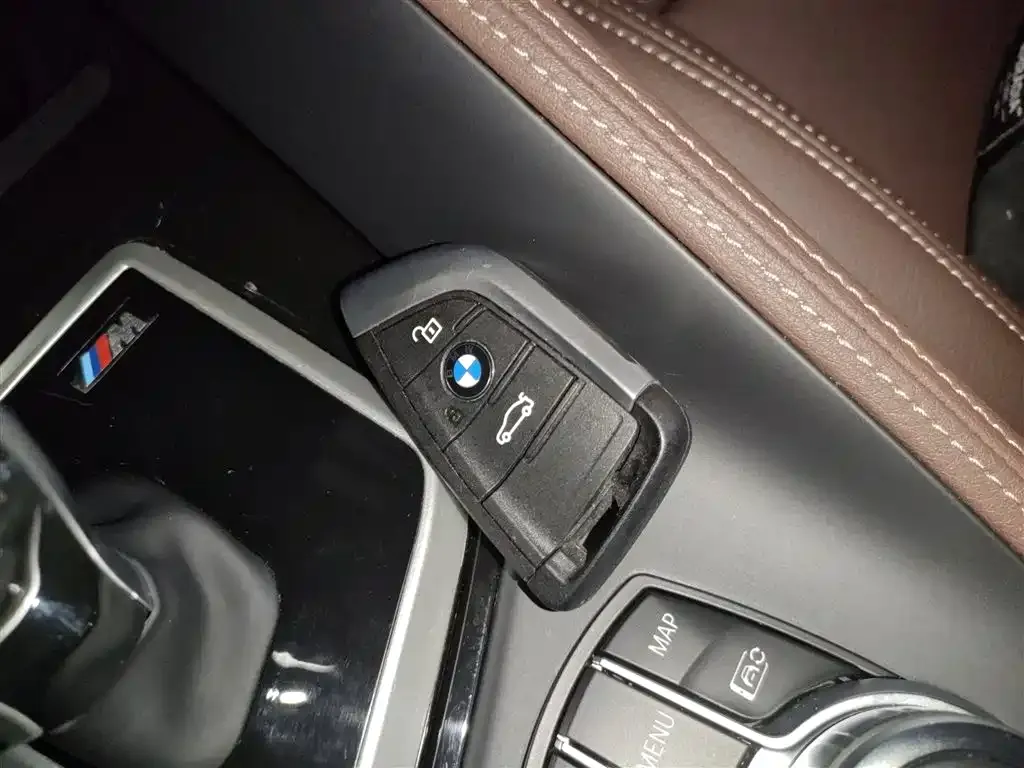 BMW X2 — фото 9